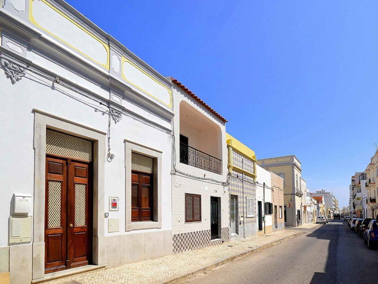 Modern Holiday Home In Olh O With Terrace Olhão Kültér fotó